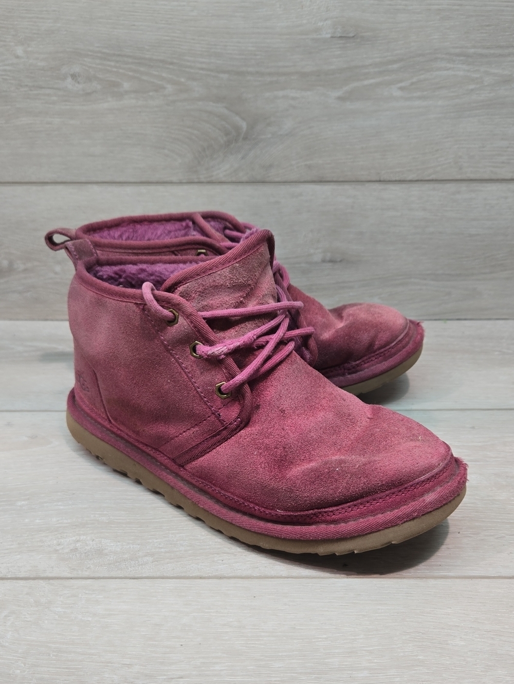 Ugg Australia Women’s Pink Suede Lace-Up Ankle Boots Shoes Sz 8
